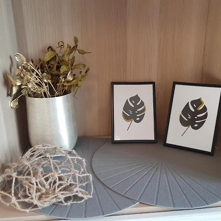 Kavi #1, Sunset View Apartmán *